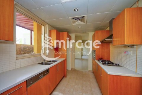 Vila di Al Raha Gardens, Abu Dhabi, UAE 3 bilik tidur, 250.3 meter persegi № 596786 - foto 8