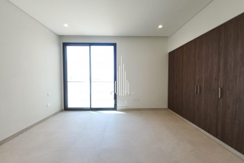 Villa on the Saadiyat Island, Abu Dhabi, UAE 4 bedrooms, 538.6 sq.m. № 577811 - photo 11