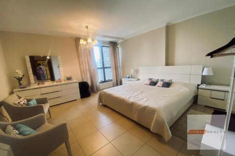 Apartment in Jumeirah Beach Residence, Dubai, UAE 1 bedroom, 103 sq.m. № 600401 - photo 11