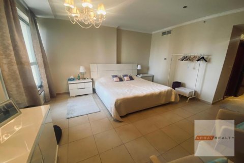 Apartment in Jumeirah Beach Residence, Dubai, UAE 1 bedroom, 103 sq.m. № 600401 - photo 4