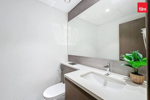 Apartment in Dubai, UAE 3 bedrooms, 138.4 sq.m. № 622062 - photo 19