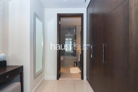Apartament në Downtown Dubai (Downtown Burj Dubai), Dubai, Emiratet e Bashkuara Arabe 1 dhomë gjumi, 79 m2. № 626733 - Foto 9