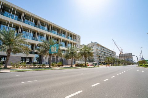 Apartment in Al Raha Beach, Abu Dhabi, UAE 3 bedrooms, 145 sq.m. № 594710 - photo 26