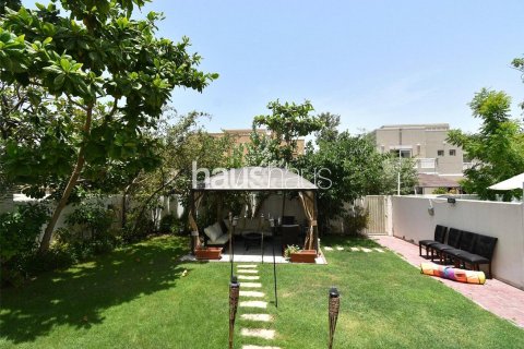 Villa in affitto a The Springs, Dubai, EAU 3 camere da letto, 338 mq. № 626659 - foto 1