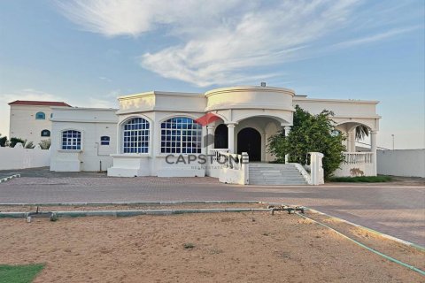 Vila v Al Towayya, Al Ain, SAE 3 ložnice, 279 m² Č.: 604566 - fotografie 4