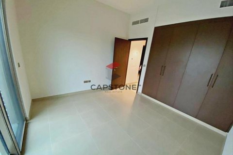 Townhouse in Khalifa City, Abu Dhabi, UAE 3 bedrooms, 150 sq.m. № 604574 - photo 5