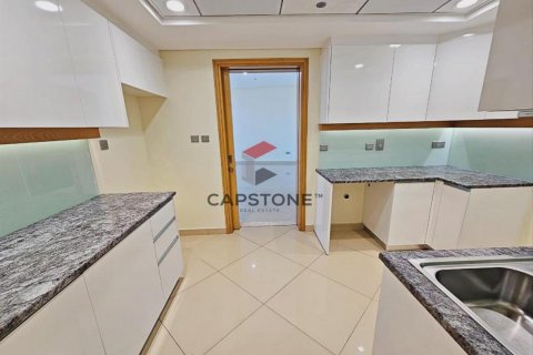 Üürile anda korter asukohaga Al Khalidiya, Abu Dhabi, AÜE: 3 magamistoaga, 148 m² Nr 604576 - pilt 18