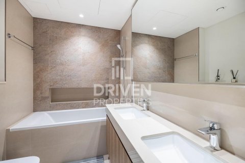 Apartament në Downtown Dubai (Downtown Burj Dubai), Dubai, Emiratet e Bashkuara Arabe 2 dhoma gjumi, 101 m2. № 603291 - Foto 8