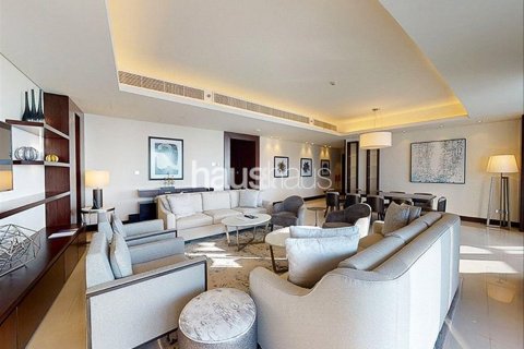 Penthouse in Downtown Dubai (Downtown Burj Dubai), UAE 4 bedrooms, 347 sq.m. № 625862 - photo 12