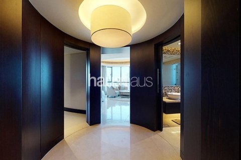 Penthouse in Downtown Dubai (Downtown Burj Dubai), UAE 4 bedrooms, 347 sq.m. № 625862 - photo 29