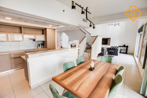 Διαμέρισμα σε Downtown Dubai (Downtown Burj Dubai), Dubai, ΗΑΕ 2 υπνοδωμάτια, 182 τ.μ. Αρ. 593018 - φωτογραφία 4