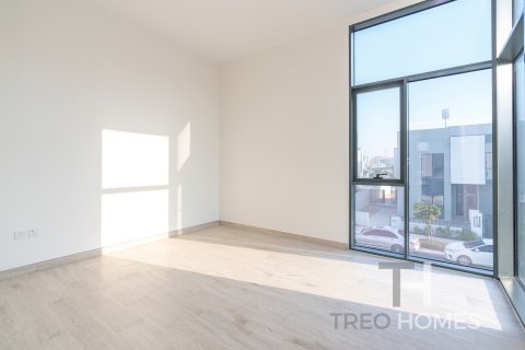 Vilë në Al Furjan, Dubai, Emiratet e Bashkuara Arabe 4 dhoma gjumi, 519 m2. № 586578 - Foto 12