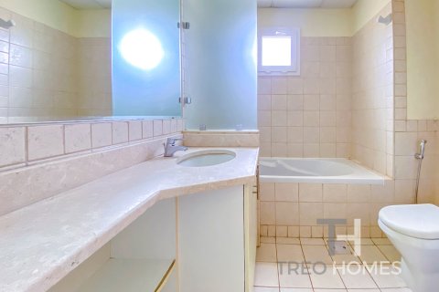 Vilë në Meadows, Dubai, Emiratet e Bashkuara Arabe 4 dhoma gjumi, 381 m2. № 586577 - Foto 16