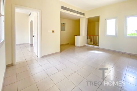 Vilë në Meadows, Dubai, Emiratet e Bashkuara Arabe 4 dhoma gjumi, 381 m2. № 586577 - Foto 12
