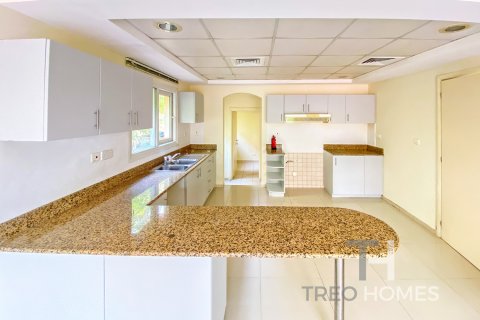 Vilë në Meadows, Dubai, Emiratet e Bashkuara Arabe 4 dhoma gjumi, 381 m2. № 586577 - Foto 5