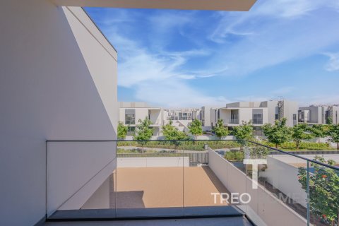 Villa te huur in Al Furjan, Dubai, VAE 4 slaapkamers, 570 vr.m., nr 586576 - foto 15