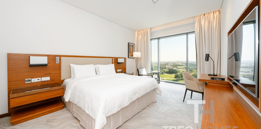 Byt v The Hills, Dubai, SAE 3 ložnice, 204 m² Č.: 586575