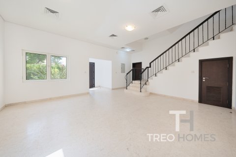 Villa in The Villa, Dubai, UAE 5 bedrooms, 557 sq.m. № 586617 - photo 3