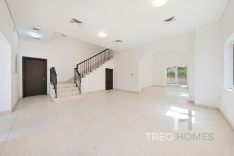 Villa in The Villa, Dubai, UAE 5 bedrooms, 557 sq.m. № 586617 - photo 2
