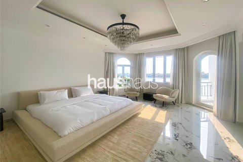 Vila di Palm Jumeirah, Dubai, UAE 4 bilik tidur, 687 meter persegi № 626726 - foto 12