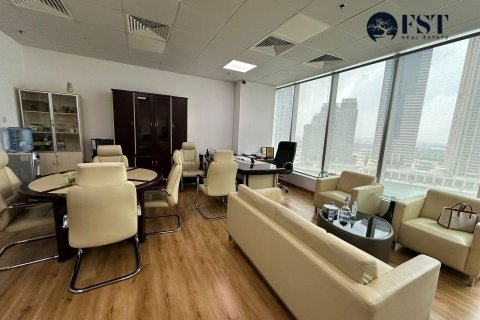 משרד למכירה ב Business Bay, Dubai, איחוד האמירויות  69.8 מ"ר, מספר 547774 - תמונה 2