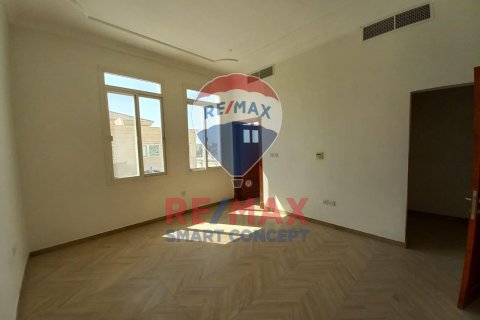 Vila di Khalifa City, Abu Dhabi, UAE 511 meter persegi № 570265 - foto 14
