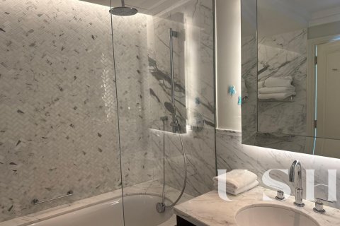 Apartament në Downtown Dubai (Downtown Burj Dubai), Emiratet e Bashkuara Arabe 2 dhoma gjumi, 135 m2. № 620457 - Foto 7
