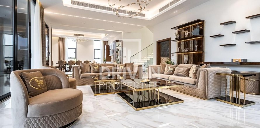 阿联酋 Dubai Nadd Al Sheba 别墅  5 卧, 632 平方米 , 编号 603373