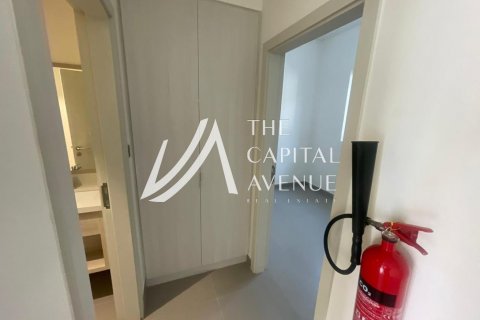 Townhouse on the Yas Island, Abu Dhabi, UAE 2 bedrooms, 124 sq.m. № 604694 - photo 13