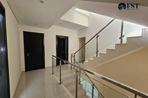 Řadový dům v Meydan, Dubai, SAE 4 ložnice, 218 m² Č.: 566194 - fotografie 8