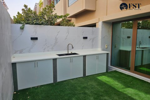 Řadový dům v Meydan, Dubai, SAE 4 ložnice, 218 m² Č.: 566194 - fotografie 5