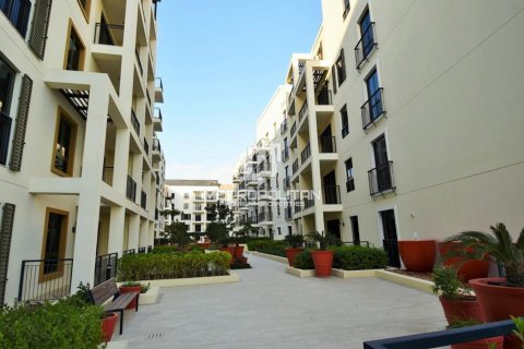 Apartmen di Jumeirah, Dubai, UAE 1 bilik tidur, 76 meter persegi № 593172 - foto 3