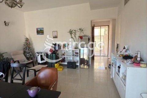 Villetta a schiera in vendita a Al Raha Gardens, Abu Dhabi, EAU 4 camere da letto, 239.4 mq. № 597325 - foto 3