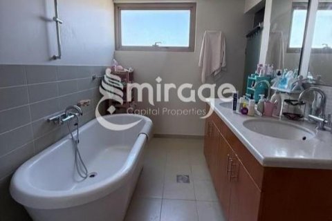 Villetta a schiera in vendita a Al Raha Gardens, Abu Dhabi, EAU 4 camere da letto, 239.4 mq. № 597325 - foto 8