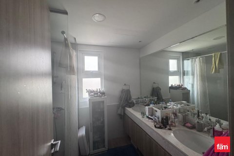 Shtëpi në qytet në Dubai, Emiratet e Bashkuara Arabe 4 dhoma gjumi, 230.4 m2. № 621710 - Foto 15