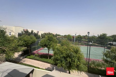 Shtëpi në qytet në Dubai, Emiratet e Bashkuara Arabe 4 dhoma gjumi, 230.4 m2. № 621710 - Foto 17