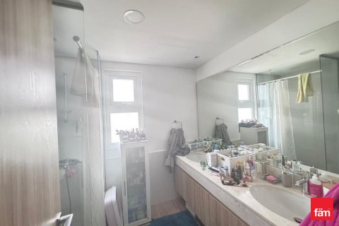 Shtëpi në qytet në Dubai, Emiratet e Bashkuara Arabe 4 dhoma gjumi, 230.4 m2. № 621710 - Foto 16