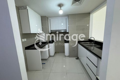 Apartment in Al Reem Island, Abu Dhabi, UAE 2 bedrooms, 103 sq.m. № 550699 - photo 2