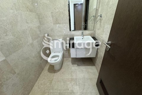 Apartment in Al Reem Island, Abu Dhabi, UAE 2 bedrooms, 103 sq.m. № 550699 - photo 3