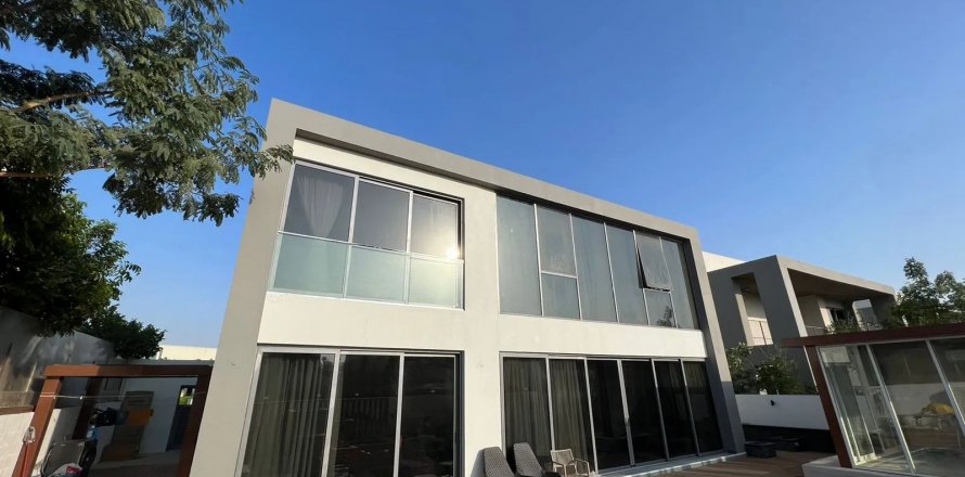 Vila v Dubai, SAE 5 ložnice, 385 m² Č.: 542315