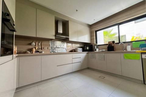 Vila v Dubai, SAE 5 ložnice, 400 m² Č.: 542316 - fotografie 3