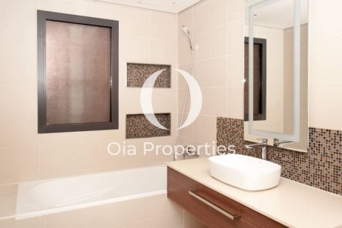 Villa on the Yas Island, Abu Dhabi, UAE 5 bedrooms, 644 sq.m. № 405330 - photo 15