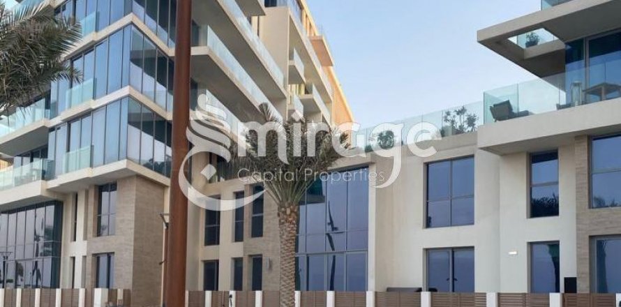 阿联酋 Abu Dhabi Saadiyat Island 联排别墅  3 卧, 310.6 平方米 , 编号 597337