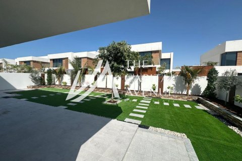 Vila na Saadiyat Island, Abu Dhabi, SAE 4 ložnice, 539 m² Č.: 605042 - fotografie 1