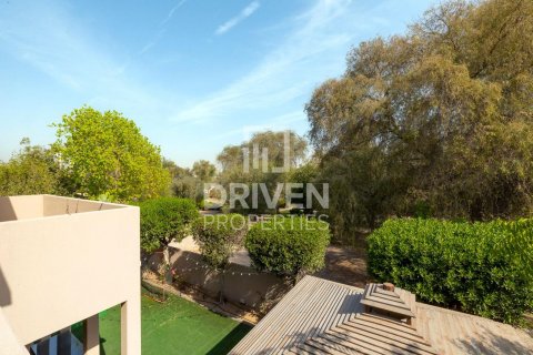 Villa in Arabian Ranches, Dubai, UAE 3 bedrooms, 309 sq.m. № 601820 - photo 13