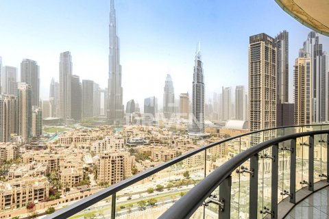 Apartment in Downtown Dubai (Downtown Burj Dubai), Dubai, UAE 2 bedrooms, 115 sq.m. № 601821 - photo 11