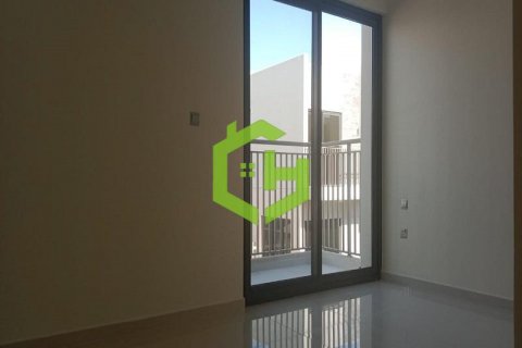 Řadový dům v Dubai, SAE 3 ložnice, 174.8 m² Č.: 616632 - fotografie 8