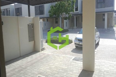 Řadový dům v Dubai, SAE 3 ložnice, 174.8 m² Č.: 616632 - fotografie 19