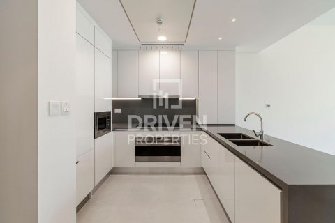 Apartment in Al Wasl, Dubai, UAE 2 bedrooms, 130 sq.m. № 602088 - photo 3