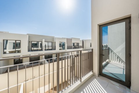 Üürile anda ridamaja asukohaga Dubai South (Dubai World Central), AÜE: 3 magamistoaga, 180.56998692 m² Nr 585987 - pilt 15